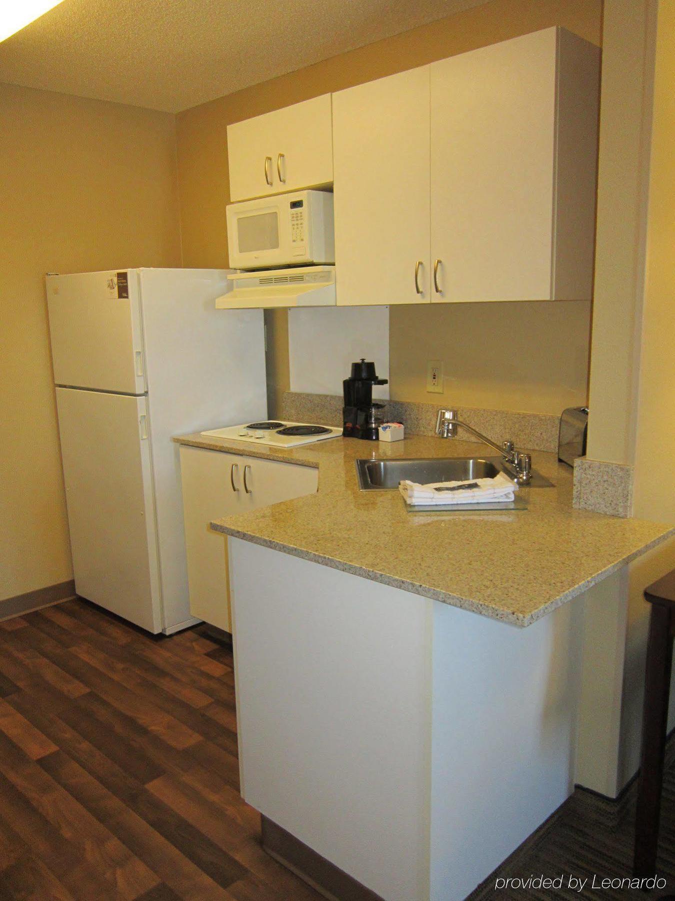 Extended Stay America Premier Suites - Oakland - Alameda Exterior photo